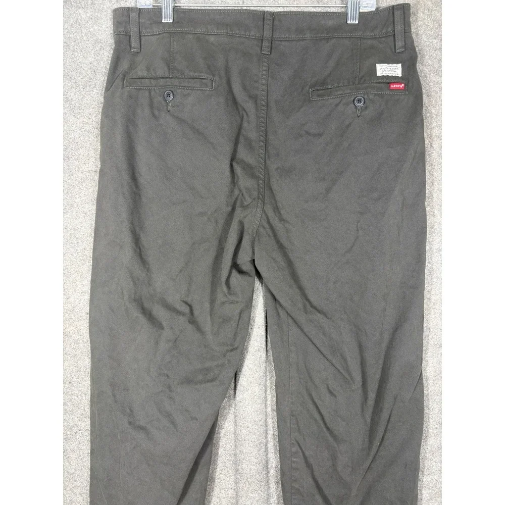 Levis labeled 34x30